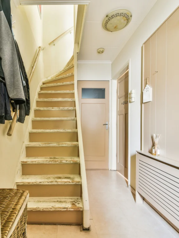 Best Ways to Decorate a Narrow Apartment Hallway Without Blocking Space