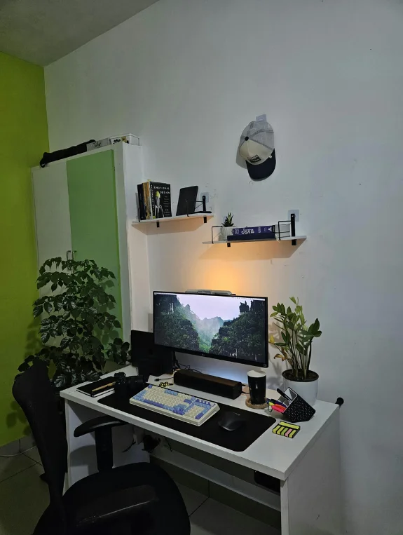 Budget Bedroom Office Setup Solutions for Every Apartment