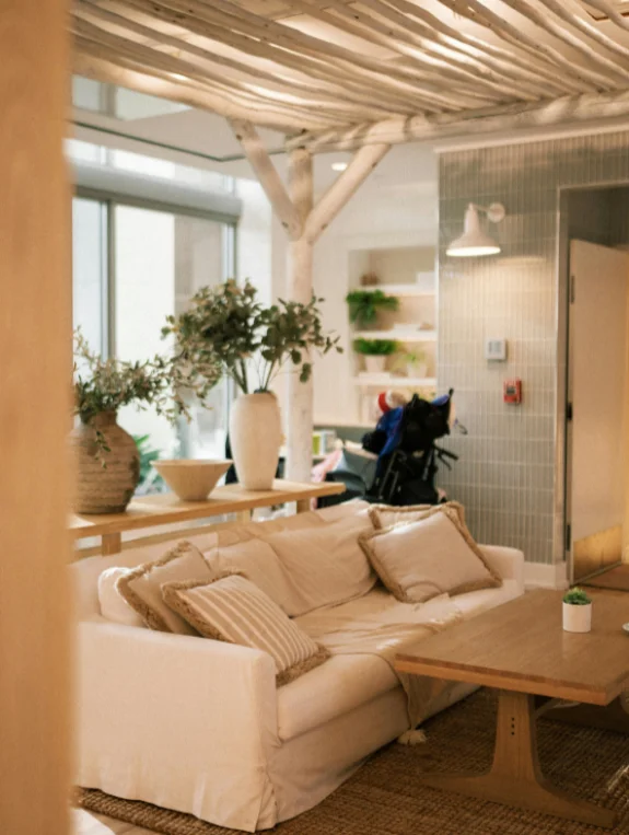 Building Your Authentic MCM High-Rise Apartment