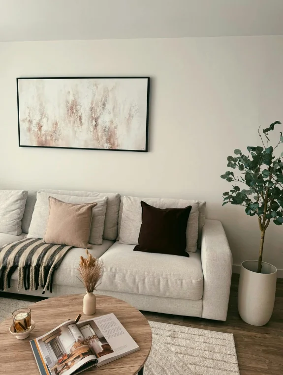 The Modern Interior Fix Sequence That Works in One Weekend