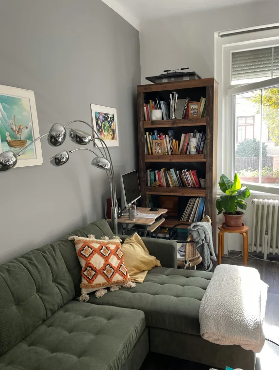 The Paradox of Small Apartment Entertaining — More Seating Feels More Cluttered
