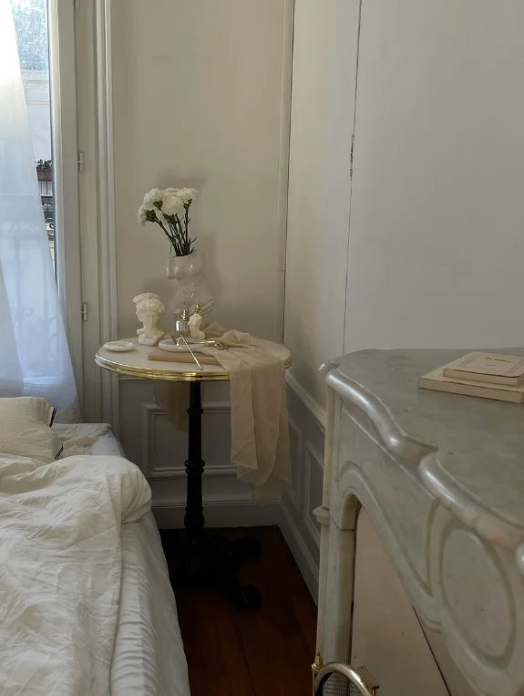 The Vertical Corner Solutions for Different Apartment Situations