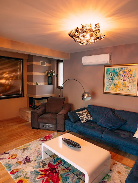 Where to Find Warm Ambient Lighting for Apartment Living Rooms