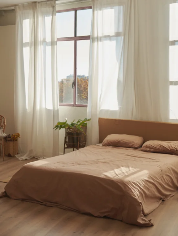 Where to Shop for a Calm Minimalist Apartment Bedroom in the USA