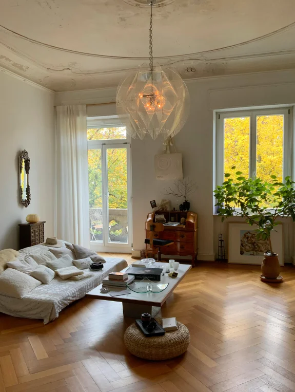 Layout Mistakes That Are Blocking All the Natural Light in Your Small Living Room
