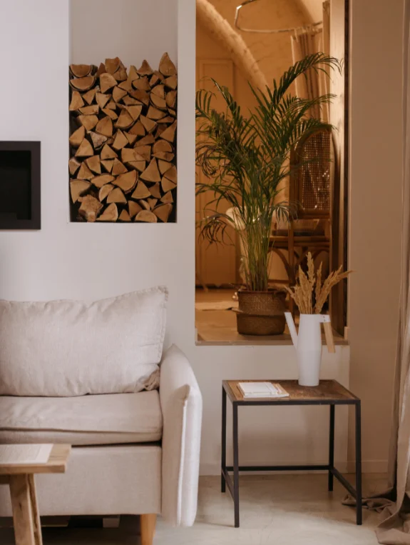 Mistake 2 — Frame Colors and Materials That Clash and Kill Cohesion