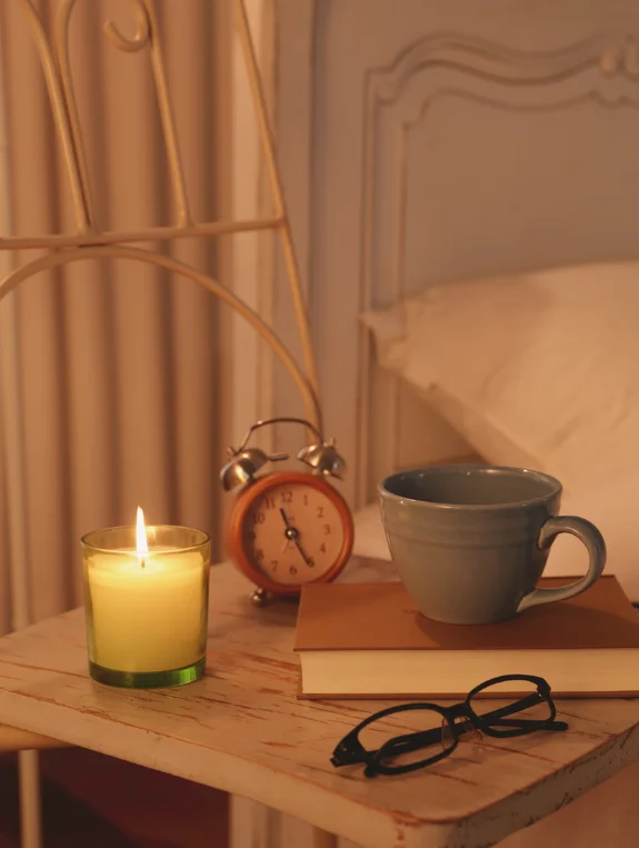 Mistake 7 — Scented Candles in Wrong Sizes That Burn Out Before They Matter