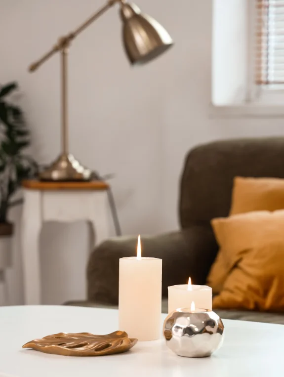 Mood 2 — The Candlelit Evening That Creates Pure Intimacy