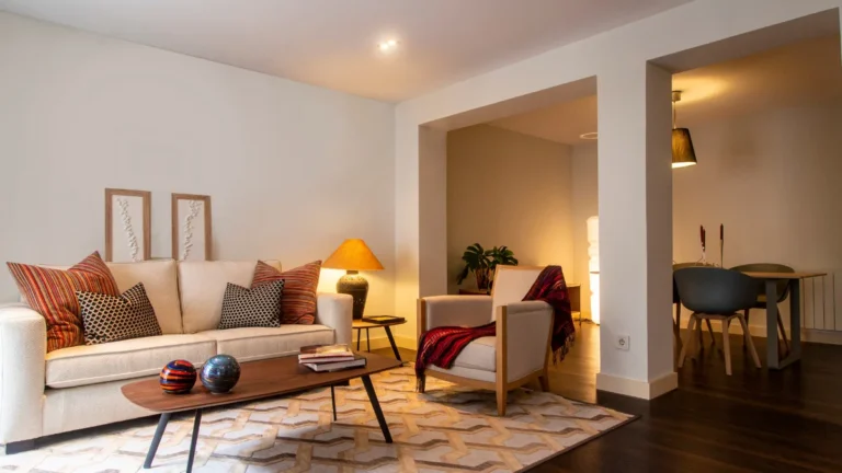 Multifunctional Small Apartment Living Room Furniture Layouts For Renters