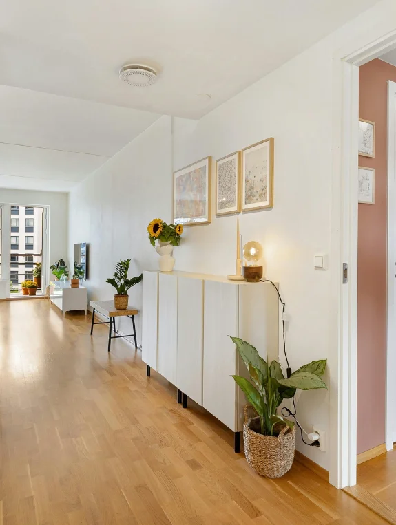 The 5 Mistakes That Make Any Apartment Look Cluttered