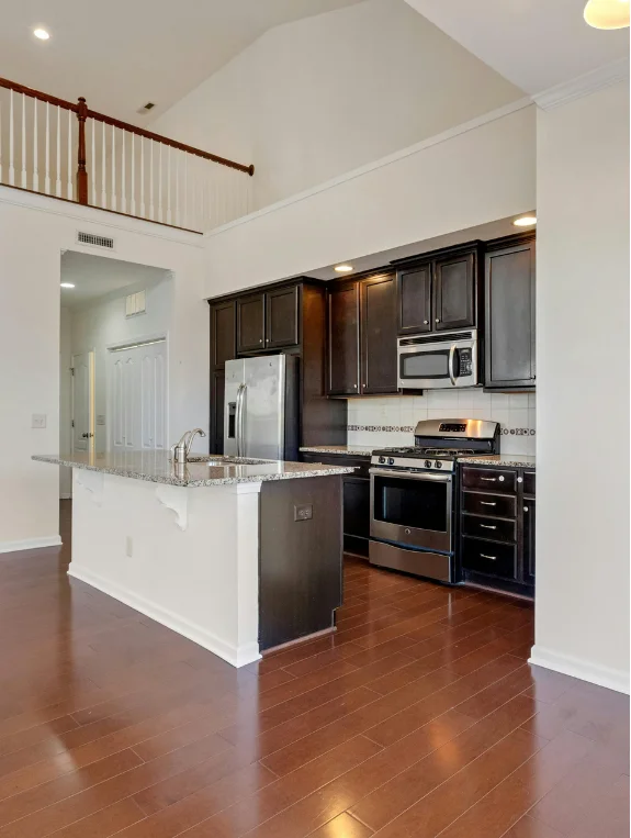The Counter Philosophy That Makes Kitchens Look Sleek