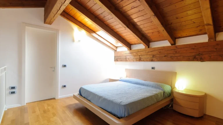 Modern Minimalist Low Ceiling Attic Bedroom Designs