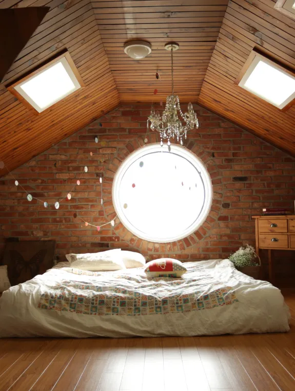 The Ambient Lighting Setup That Works in Every Attic Type